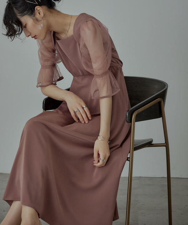 {"color":"\u30aa\u30ec\u30f3\u30b8","info":"model\uff1aH167cm size\uff1aM"}