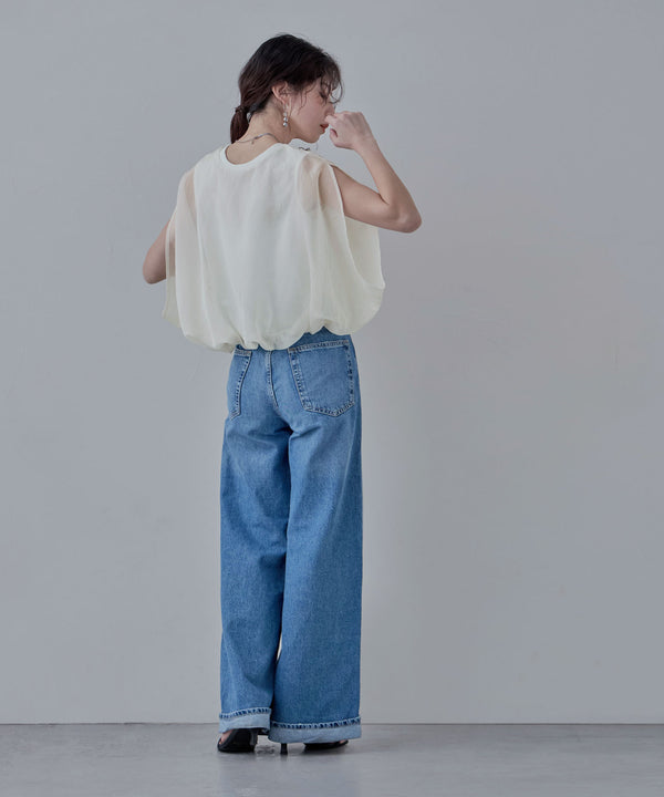 {"color":"\u30aa\u30d5","info":"model\uff1aH166cm size\uff1aM"}
