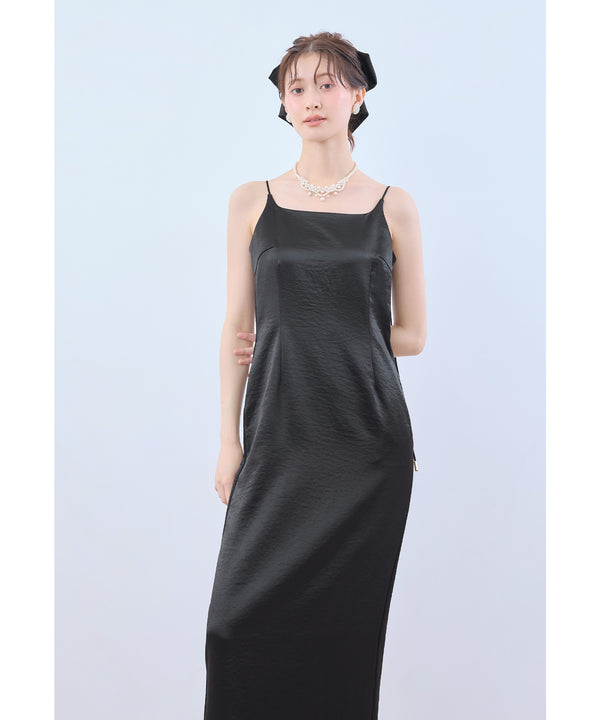 {"color":"\u30d6\u30e9\u30c3\u30af","info":"model\uff1aH166cm size\uff1aM"}