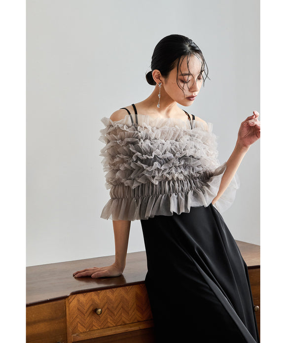 {"color":"\u30b0\u30ec\u30fc\u30b8\u30e5\u00d7\u30d6\u30e9\u30c3\u30af","info":"model\uff1aH163cm size\uff1aM"}