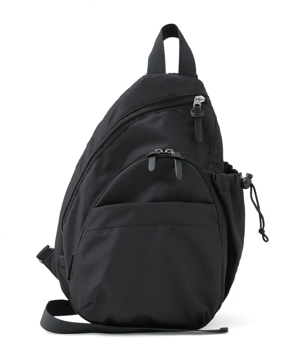 {"color":"\u30d6\u30e9\u30c3\u30af","info":"model\uff1aH155cm size\uff1aF"}