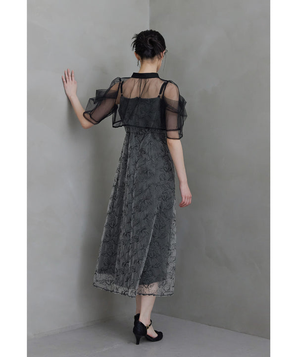 {"color":"\u30d6\u30e9\u30c3\u30af","info":"model\uff1aH166cm size\uff1aM"}