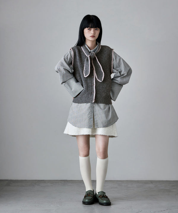 {"color":"\u30b0\u30ec\u30fc","info":"model\uff1aH163cm size\uff1aF"}