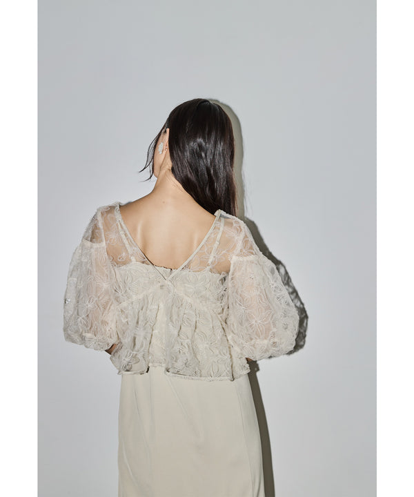 {"color":"\u30d9\u30fc\u30b8\u30e5","info":"model\uff1aH165cm size\uff1aM"}