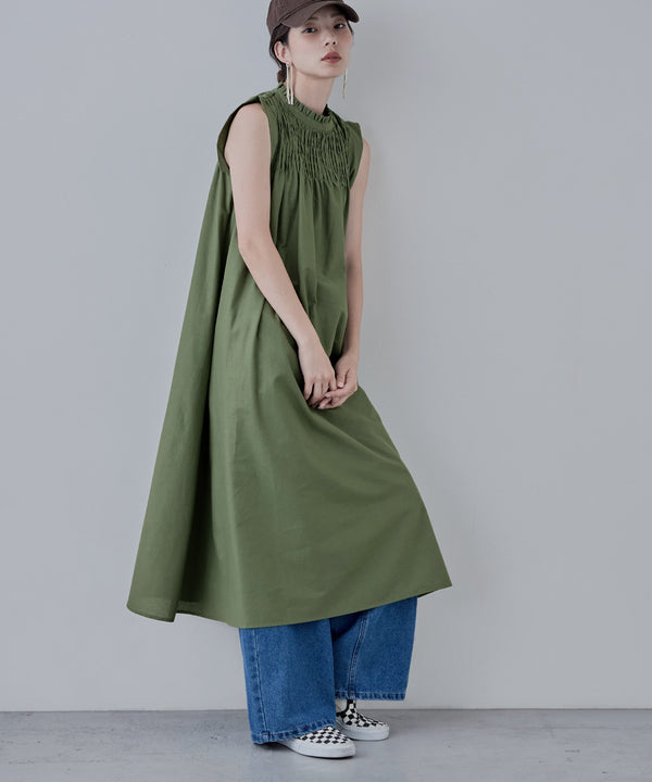 {"color":"\u30ab\u30fc\u30ad","info":"model\uff1aH166cm size\uff1aM"}