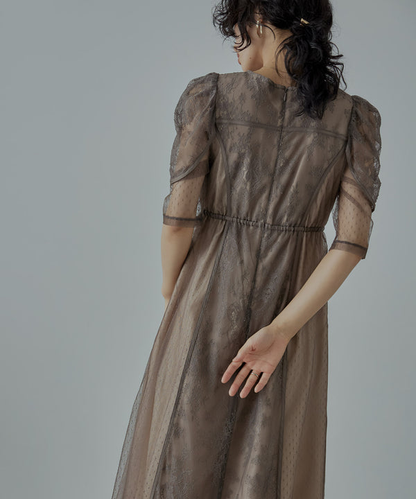 {"color":"\u30e2\u30ab","info":"model\uff1aH167cm size\uff1aM"}