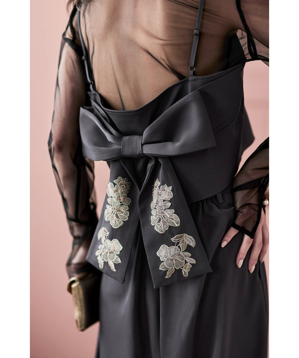 {"color":"\u30c1\u30e3\u30b3\u30fc\u30eb\u30b0\u30ec\u30fc","info":"model\uff1aH163cm size\uff1aM"}
