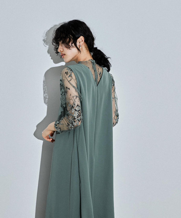 {"color":"\u30b0\u30ea\u30fc\u30f3","info":"model\uff1aH167cm size\uff1aM"}