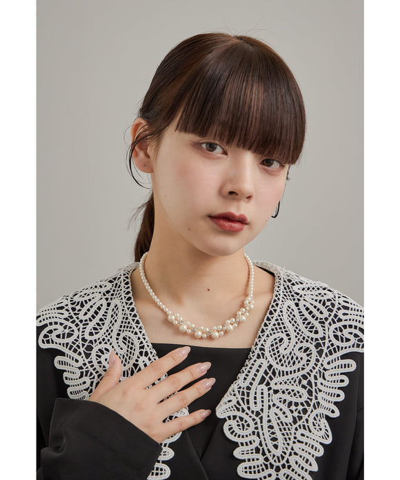 {"color":"\u30aa\u30d5\u30db\u30ef\u30a4\u30c8","info":""}