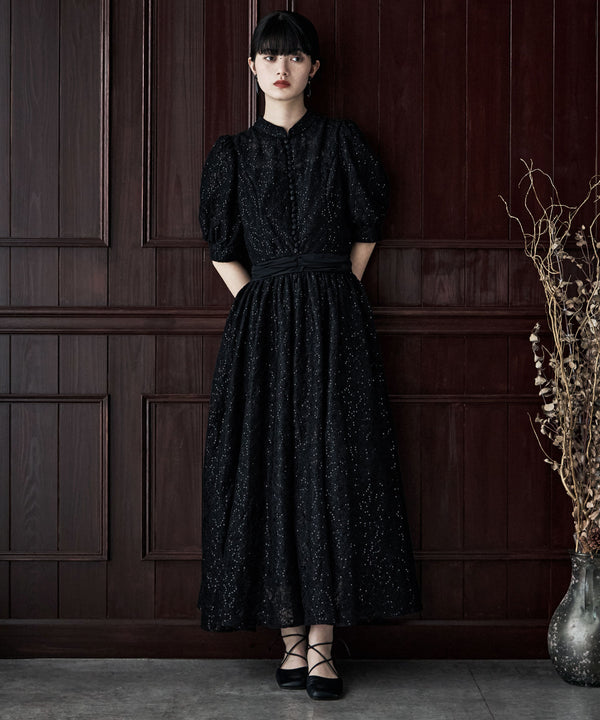 {"color":"\u30d6\u30e9\u30c3\u30af","info":"model\uff1aH163cm size\uff1aM"}