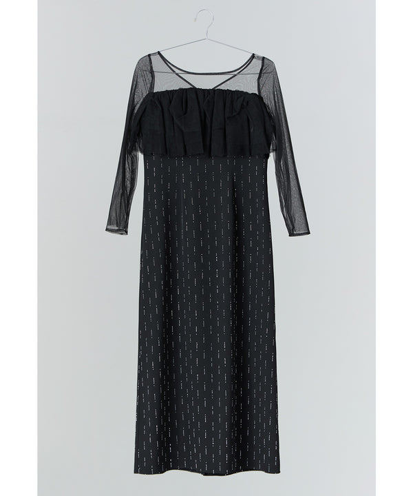 {"color":"\u30d6\u30e9\u30c3\u30af","info":""}