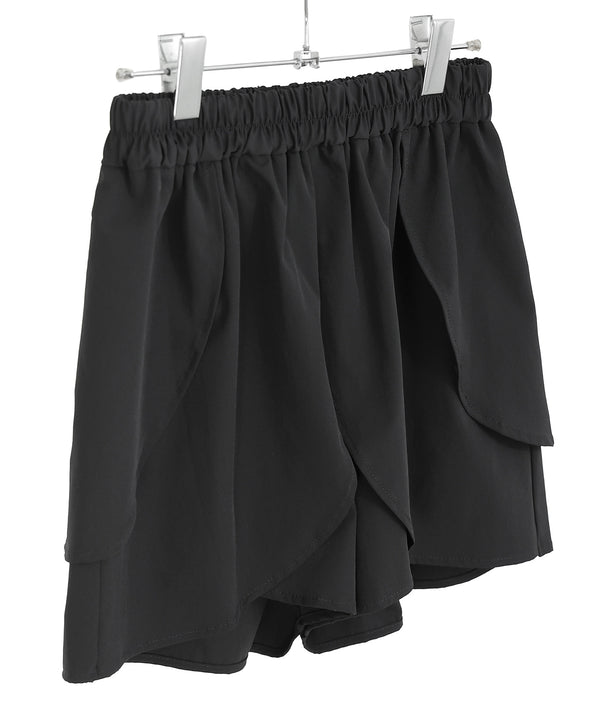 {"color":"\u30d6\u30e9\u30c3\u30af","info":"model\uff1aH158cm size\uff1aM"}