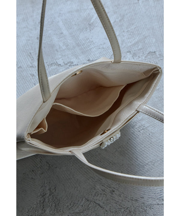 {"color":"","info":""}