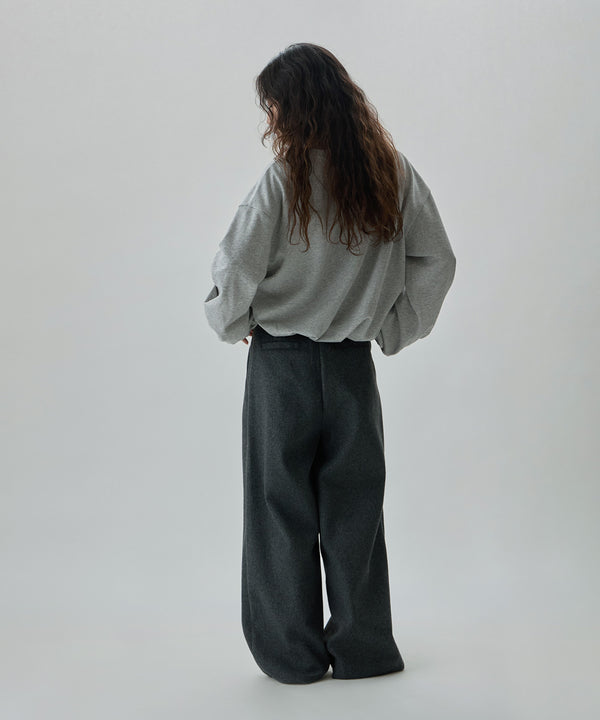 {"color":"\u30b0\u30ec\u30fc","info":"model\uff1aH166cm size\uff1aM"}
