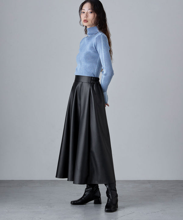 {"color":"\u30d6\u30e9\u30c3\u30af","info":"model\uff1aH166cm size\uff1aM"}
