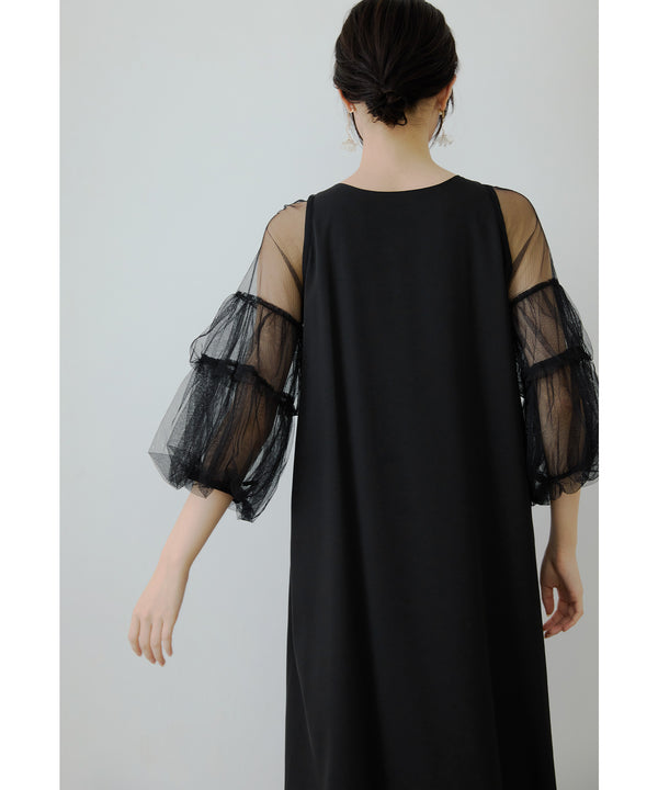 {"color":"\u30d6\u30e9\u30c3\u30af","info":"model\uff1aH166cm size\uff1aM"}