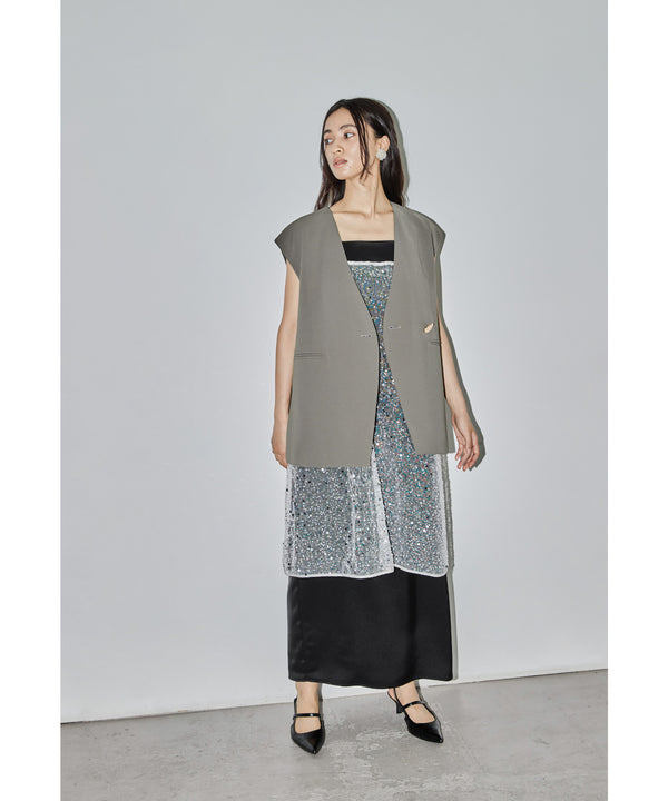 {"color":"\u30d6\u30e9\u30c3\u30af","info":"model\uff1aH165cm size\uff1aM"}