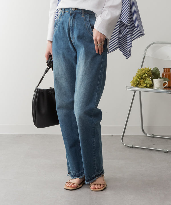 {"color":"\u30d6\u30eb\u30fc","info":"model\uff1aH167cm size\uff1aM"}