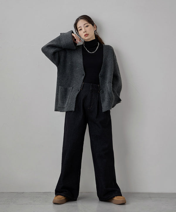 {"color":"\u30d6\u30e9\u30c3\u30af","info":"model\uff1aH166cm size\uff1aM"}