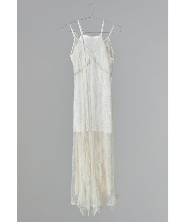 {"color":"\u30a2\u30a4\u30dc\u30ea\u30fc","info":""}