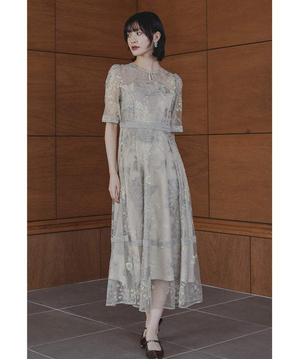 {"color":"\u30b0\u30ec\u30fc\u30b8\u30e5","info":"model\uff1aH166cm size\uff1aM"}