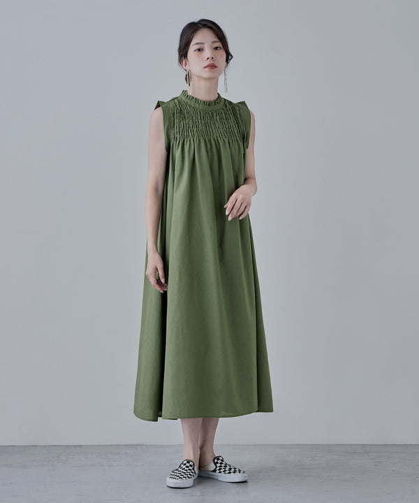 {"color":"\u30ab\u30fc\u30ad","info":"model\uff1aH166cm size\uff1aM"}