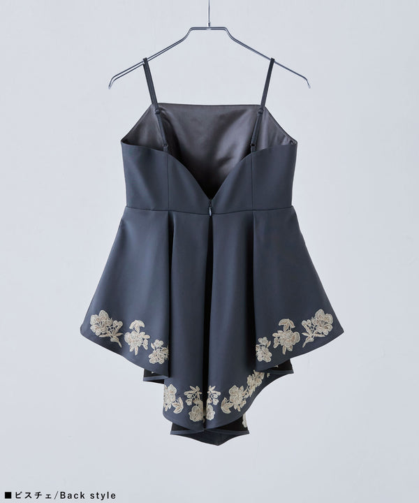 {"color":"","info":""}