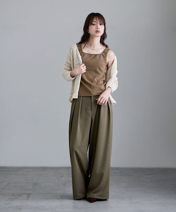 {"color":"\u30e2\u30ab","info":"model\uff1aH166cm size\uff1aM"}