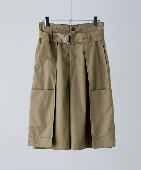 {"color":"\u30d9\u30fc\u30b8\u30e5","info":""}