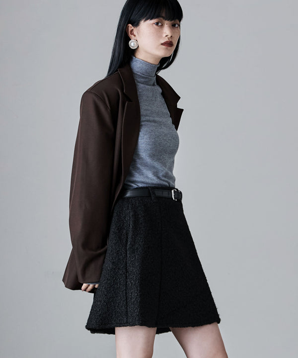 {"color":"\u30d6\u30e9\u30c3\u30af","info":"model\uff1aH163cm size\uff1aF"}