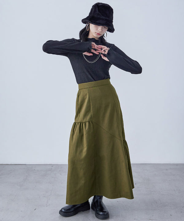 {"color":"\u30ab\u30fc\u30ad","info":""}