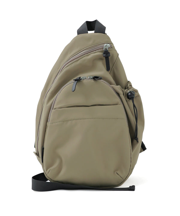 {"color":"\u30e2\u30ab","info":"model\uff1aH155cm size\uff1aF"}