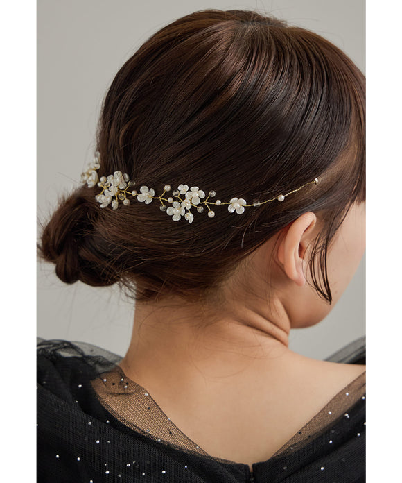 {"color":"\u30b4\u30fc\u30eb\u30c9","info":""}