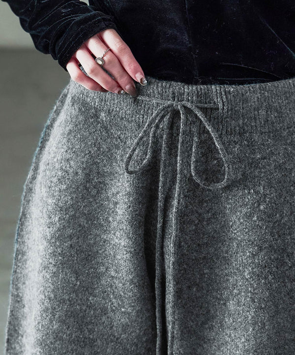 {"color":"","info":""}