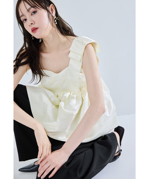 {"color":"\u30aa\u30d5\u00d7\u30d6\u30e9\u30c3\u30af","info":"model\uff1aH167cm size\uff1aM"}