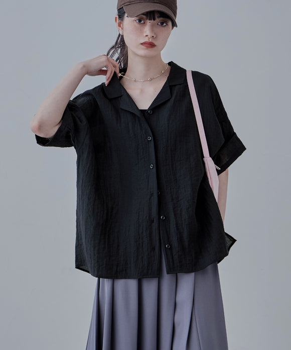 {"color":"\u30d6\u30e9\u30c3\u30af","info":"model\uff1aH163cm size\uff1aM"}