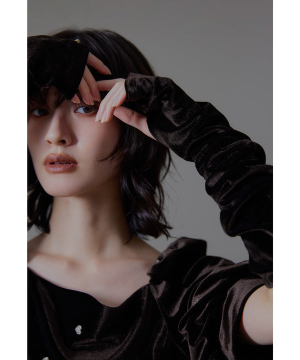 {"color":"\u30d6\u30e9\u30a6\u30f3","info":"model\uff1aH166cm size\uff1aM"}