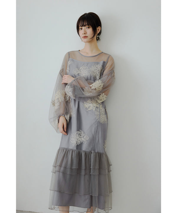 {"color":"\u30b0\u30ec\u30fc","info":"model\uff1aH166cm size\uff1aM"}