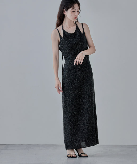 {"color":"\u30d6\u30e9\u30c3\u30af","info":"model\uff1aH166cm size\uff1aF"}