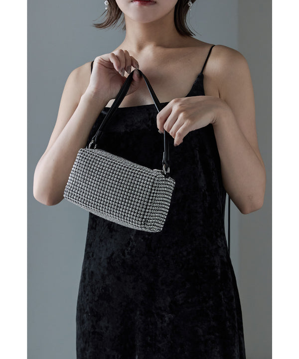 {"color":"\u30b7\u30eb\u30d0\u30fc","info":""}