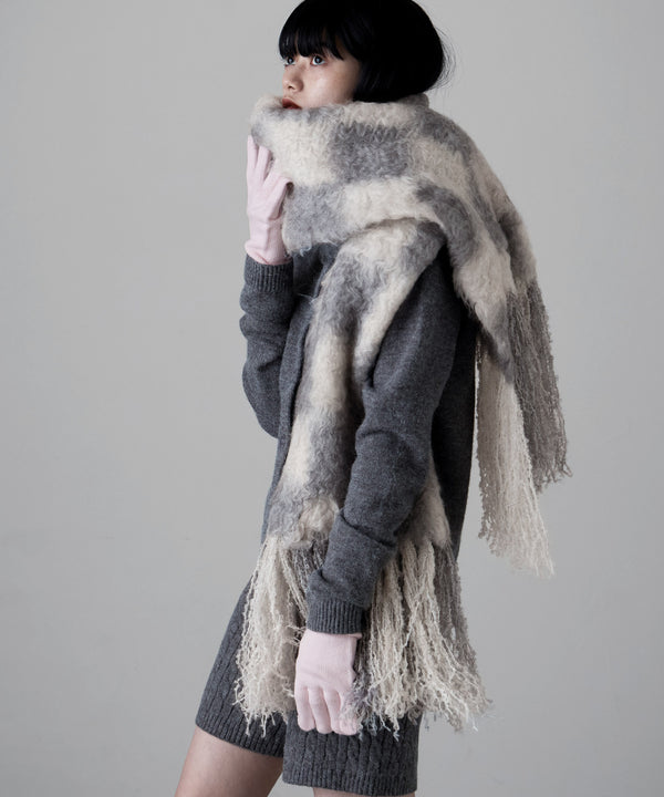 {"color":"\u30d9\u30fc\u30b8\u30e5","info":"model\uff1aH163cm size\uff1aF"}