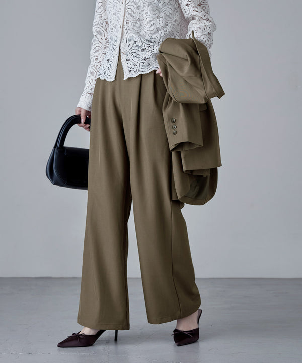 {"color":"\u30ab\u30fc\u30ad","info":"model\uff1aH166cm size\uff1aM"}