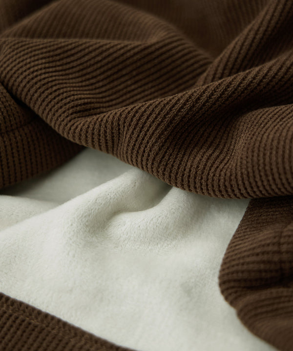 {"color":"","info":""}