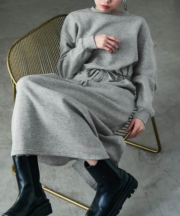 {"color":"\u30b0\u30ec\u30fc","info":"model\uff1aH158cm size\uff1aM"}