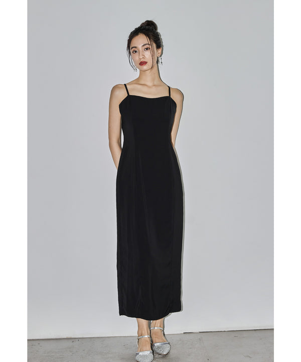 {"color":"\u30d6\u30e9\u30c3\u30af","info":"model\uff1aH165cm size\uff1aM"}