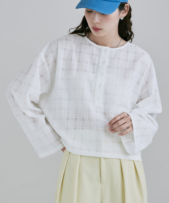 {"color":"\u30db\u30ef\u30a4\u30c8","info":"model\uff1aH166cm size\uff1aM"}