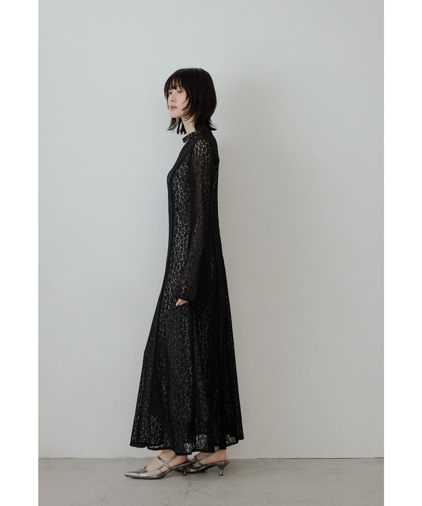 {"color":"\u30d6\u30e9\u30c3\u30af","info":"model\uff1aH166cm size\uff1aM"}