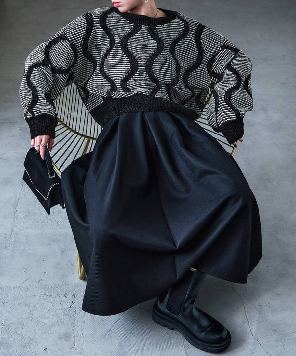 {"color":"\u30d6\u30e9\u30c3\u30af","info":"model\uff1aH158cm size\uff1aM"}