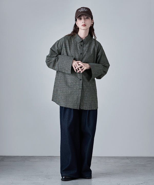 {"color":"\u30d6\u30e9\u30c3\u30af","info":"model\uff1aH166cm size\uff1aF"}