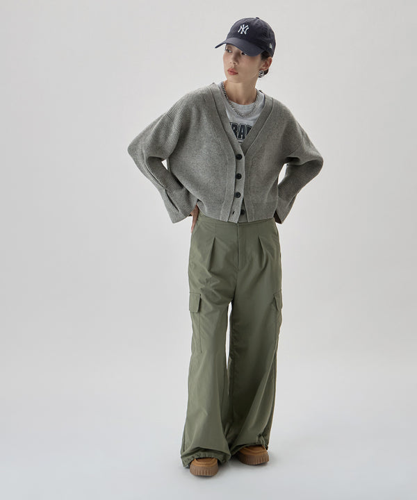 {"color":"\u30b0\u30ec\u30fc","info":"model\uff1aH166cm size\uff1aM"}